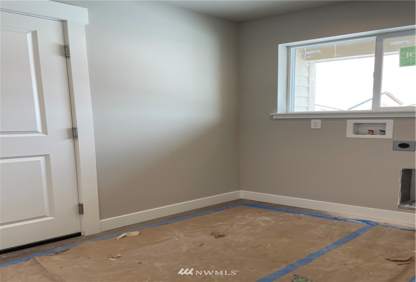 42 Emma, Wenatchee, Washington 98801, 3 Bedrooms Bedrooms, ,1 BathroomBathrooms,Residential,For Sale,Pheasant Hills,Emma,NWM1877364