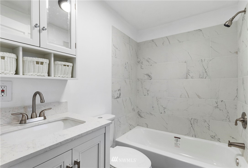 3947 Warsaw, Seattle, Washington 98118, 2 Bedrooms Bedrooms, ,2 BathroomsBathrooms,Residential,For Sale,Hillman City Div 06,Warsaw,NWM1877676