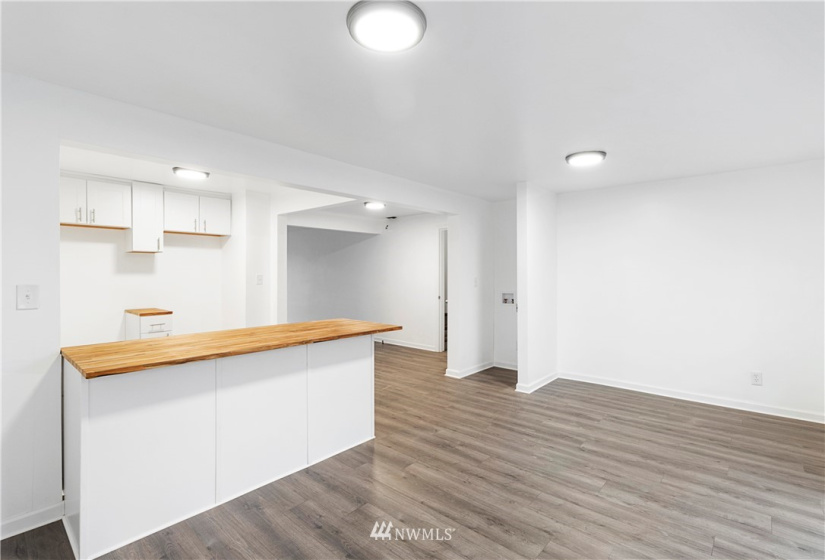 3947 Warsaw, Seattle, Washington 98118, 2 Bedrooms Bedrooms, ,2 BathroomsBathrooms,Residential,For Sale,Hillman City Div 06,Warsaw,NWM1877676