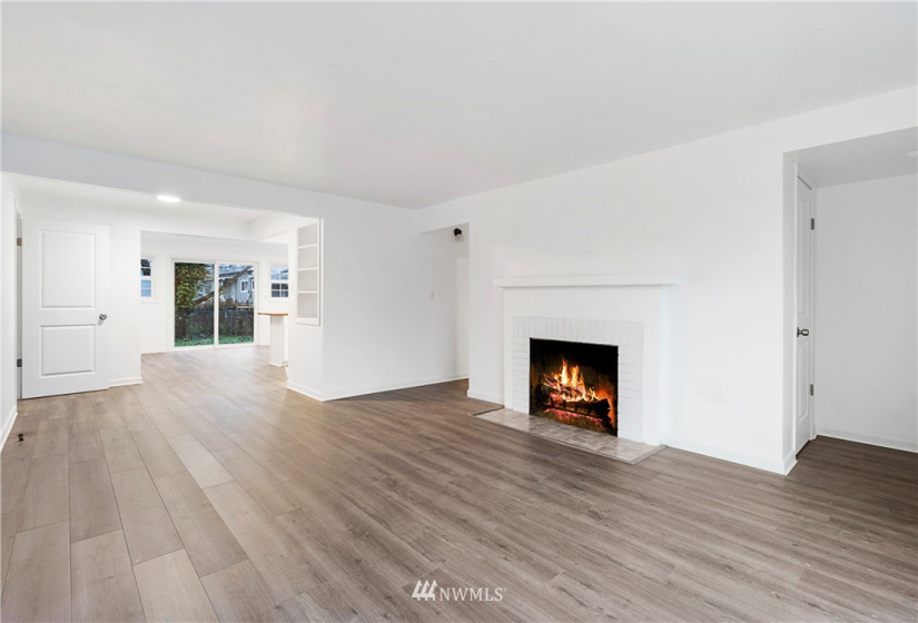 3947 Warsaw, Seattle, Washington 98118, 2 Bedrooms Bedrooms, ,2 BathroomsBathrooms,Residential,For Sale,Hillman City Div 06,Warsaw,NWM1877676