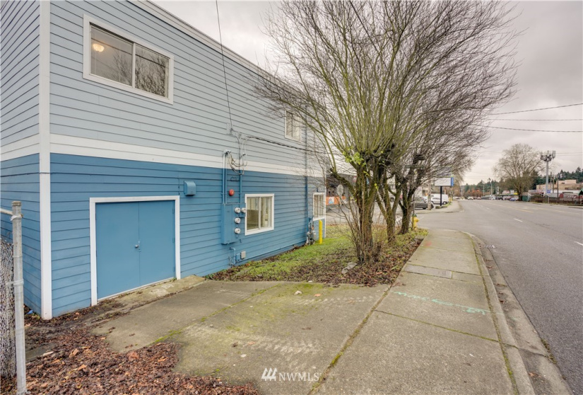 14708 15th, Shoreline, Washington 98155, ,Commercial Sale,For Sale,15th,NWM1877280