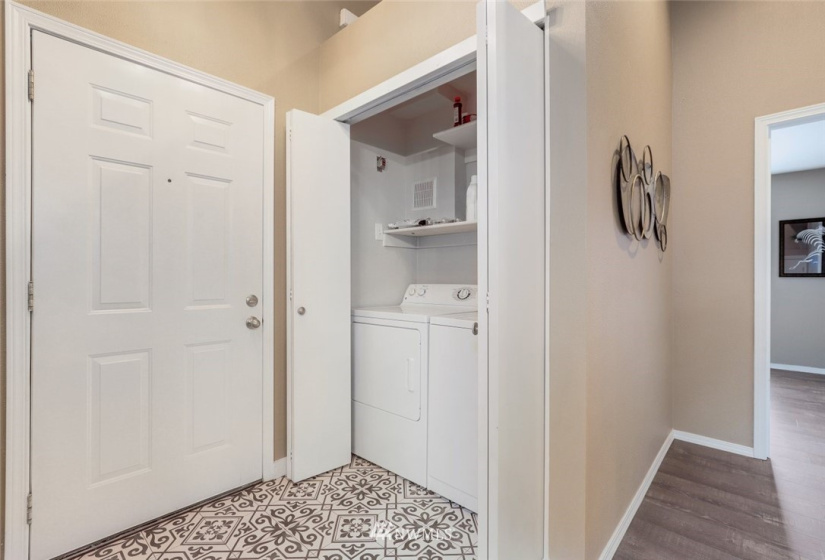 5264 121st, Vancouver, Washington 98682, 2 Bedrooms Bedrooms, ,2 BathroomsBathrooms,Residential,For Sale,ONE LAKE PLACE CONDO PH 1 UNIT 276 SUB 2002,121st,NWM1875827