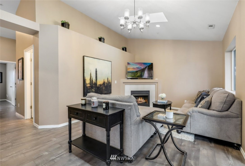 5264 121st, Vancouver, Washington 98682, 2 Bedrooms Bedrooms, ,2 BathroomsBathrooms,Residential,For Sale,ONE LAKE PLACE CONDO PH 1 UNIT 276 SUB 2002,121st,NWM1875827