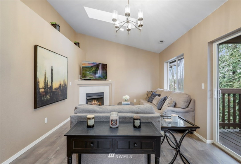 5264 121st, Vancouver, Washington 98682, 2 Bedrooms Bedrooms, ,2 BathroomsBathrooms,Residential,For Sale,ONE LAKE PLACE CONDO PH 1 UNIT 276 SUB 2002,121st,NWM1875827
