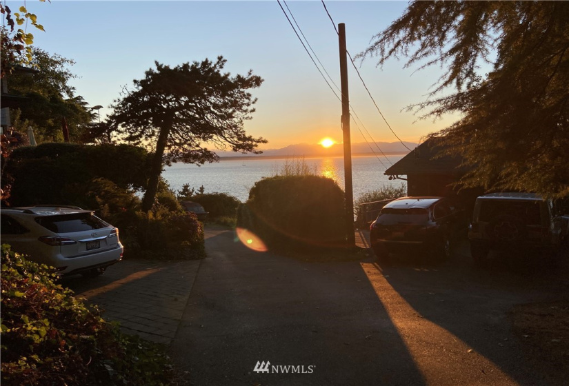 32 XX Esplanade, Seattle, Washington 98117, ,Land,For Sale,Esplanade,NWM1877171