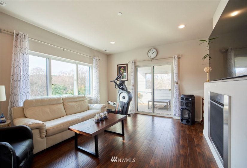 4806 54th, University Place, Washington 98467, 4 Bedrooms Bedrooms, ,2 BathroomsBathrooms,Residential,For Sale,54th,NWM1877644