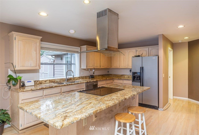 281 Port Townsend Bay, Port Hadlock, Washington 98339, 2 Bedrooms Bedrooms, ,2 BathroomsBathrooms,Residential,For Sale,Villas By The Sea,Port Townsend Bay,NWM1850220