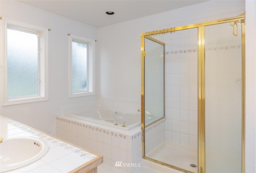 281 Port Townsend Bay, Port Hadlock, Washington 98339, 2 Bedrooms Bedrooms, ,2 BathroomsBathrooms,Residential,For Sale,Villas By The Sea,Port Townsend Bay,NWM1850220