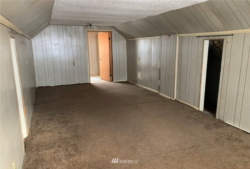 1671 Highway 7, Oroville, Washington 98844, 2 Bedrooms Bedrooms, ,Residential,For Sale,Highway 7,NWM1877261