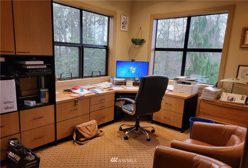 34618 11th, Federal Way, Washington 98003, ,Commercial Sale,For Sale,11th,NWM1877694