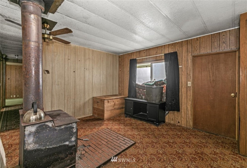 8905 Pressentin, Concrete, Washington 98237, 3 Bedrooms Bedrooms, ,1 BathroomBathrooms,Residential,For Sale,Pressentin,NWM1877962