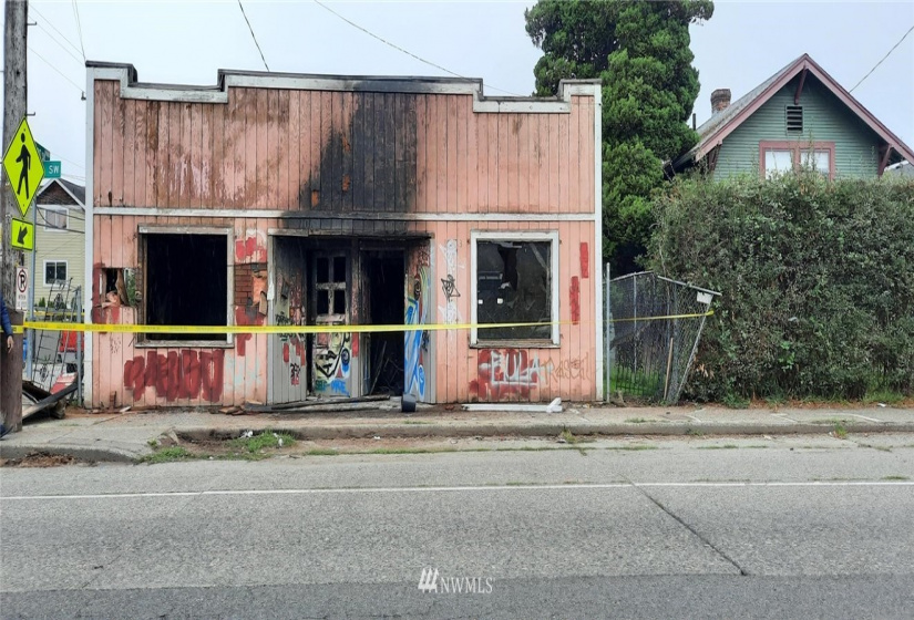 9059 16th, Seattle, Washington 98106, ,Land,For Sale,16th,NWM1878145