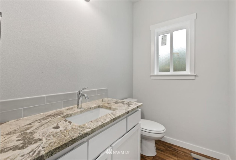 20962 Hermway Heights, Mount Vernon, Washington 98274, 4 Bedrooms Bedrooms, ,2 BathroomsBathrooms,Residential,For Sale,Hermway Heights,NWM1878201