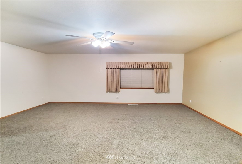 721 CASCADE PALMS COURT, Sedro Woolley, Washington 98284, 2 Bedrooms Bedrooms, ,2 BathroomsBathrooms,Residential,For Sale,CASCADE PALMS CONDO,CASCADE PALMS COURT,NWM1877895