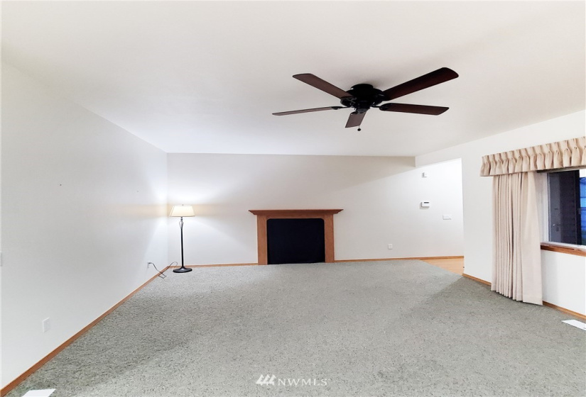721 CASCADE PALMS COURT, Sedro Woolley, Washington 98284, 2 Bedrooms Bedrooms, ,2 BathroomsBathrooms,Residential,For Sale,CASCADE PALMS CONDO,CASCADE PALMS COURT,NWM1877895
