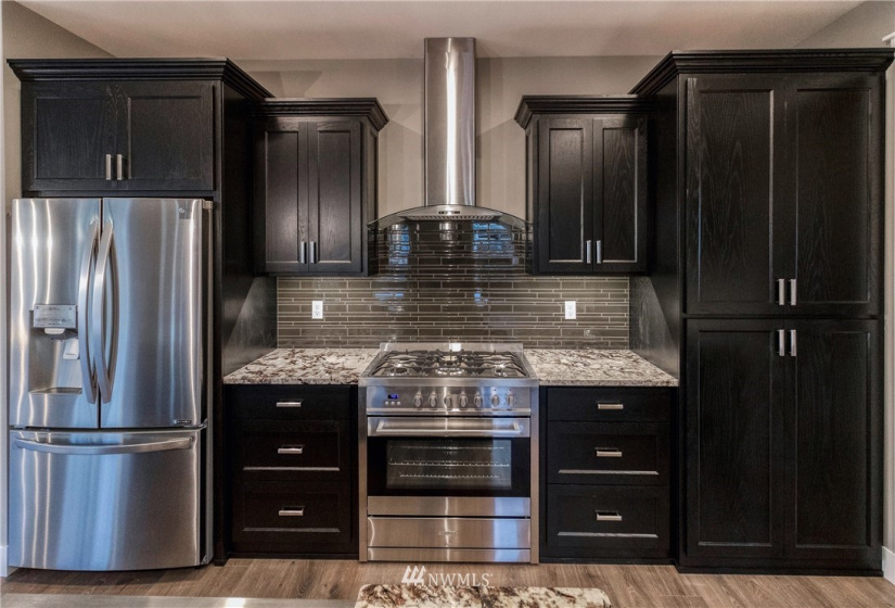 916 Statesman, Walla Walla, Washington 99362, 3 Bedrooms Bedrooms, ,2 BathroomsBathrooms,Residential,For Sale,Statesman,NWM1877442