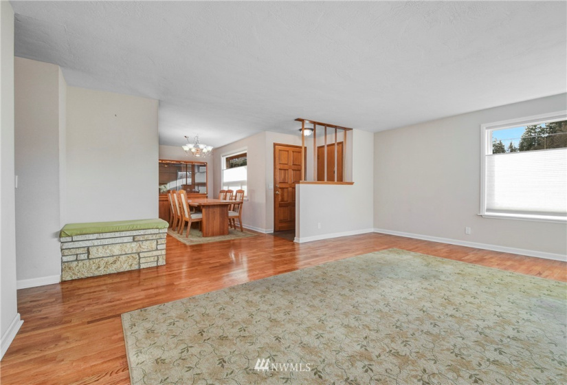 9325 Bowdoin Way, Edmonds, Washington 98020, 5 Bedrooms Bedrooms, ,1 BathroomBathrooms,Residential,For Sale,Bowdoin Road Track,Bowdoin Way,NWM1874110