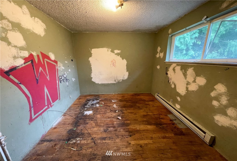 9040 3rd, Seattle, Washington 98106, 5 Bedrooms Bedrooms, ,2 BathroomsBathrooms,Residential,For Sale,3rd,NWM1877403