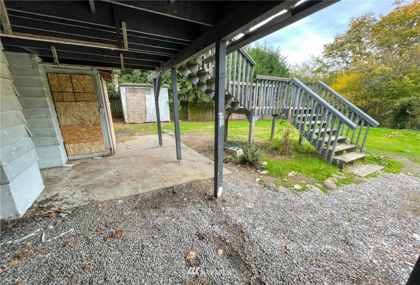 9040 3rd, Seattle, Washington 98106, 5 Bedrooms Bedrooms, ,2 BathroomsBathrooms,Residential,For Sale,3rd,NWM1877403