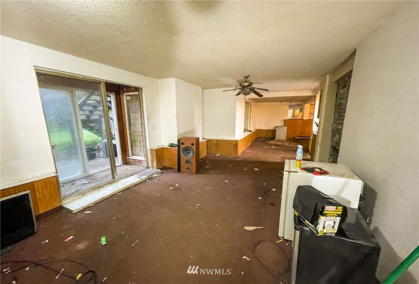 9040 3rd, Seattle, Washington 98106, 5 Bedrooms Bedrooms, ,2 BathroomsBathrooms,Residential,For Sale,3rd,NWM1877403