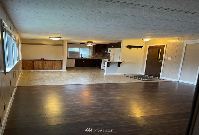 4205 Auburn, Auburn, Washington 98092, 3 Bedrooms Bedrooms, ,Manufactured In Park,For Sale,Auburn,NWM1876079