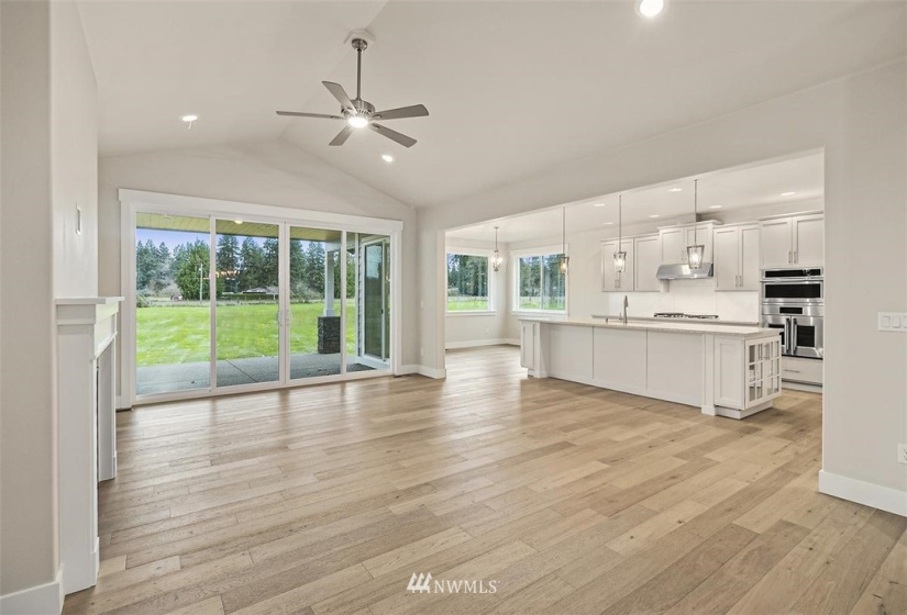 9623 39th, Lacey, Washington 98516, 5 Bedrooms Bedrooms, ,3 BathroomsBathrooms,Residential,For Sale,Eagle Cliffe,39th,NWM1878276