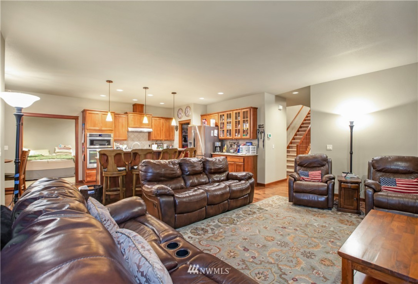 4031 Amelia, Lacey, Washington 98516, 6 Bedrooms Bedrooms, ,2 BathroomsBathrooms,Residential,For Sale,Campus Estates,Amelia,NWM1876995