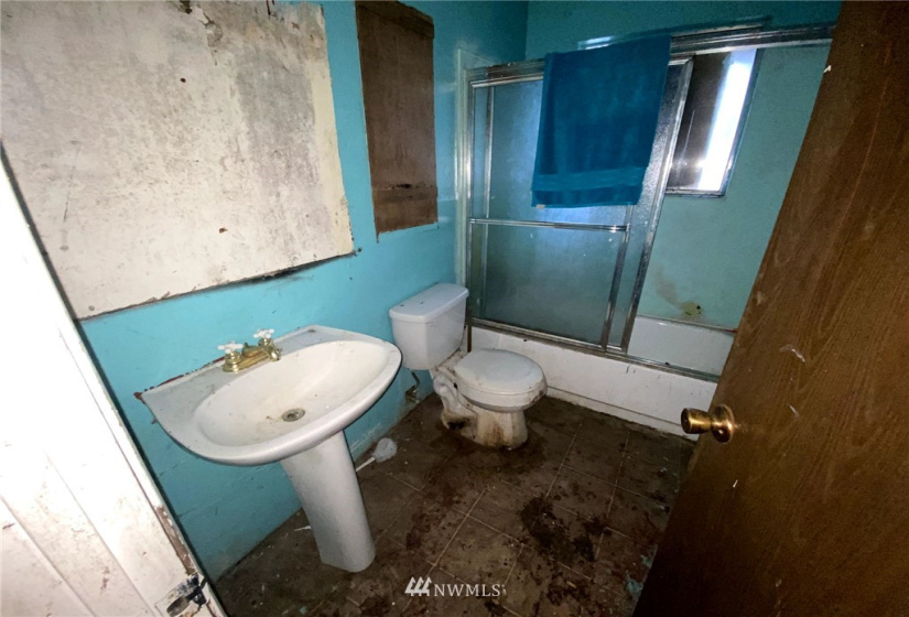 2710 Donovan, Bellingham, Washington 98225, 3 Bedrooms Bedrooms, ,1 BathroomBathrooms,Residential,For Sale,Connellys Add To Fairhaven,Donovan,NWM1877752
