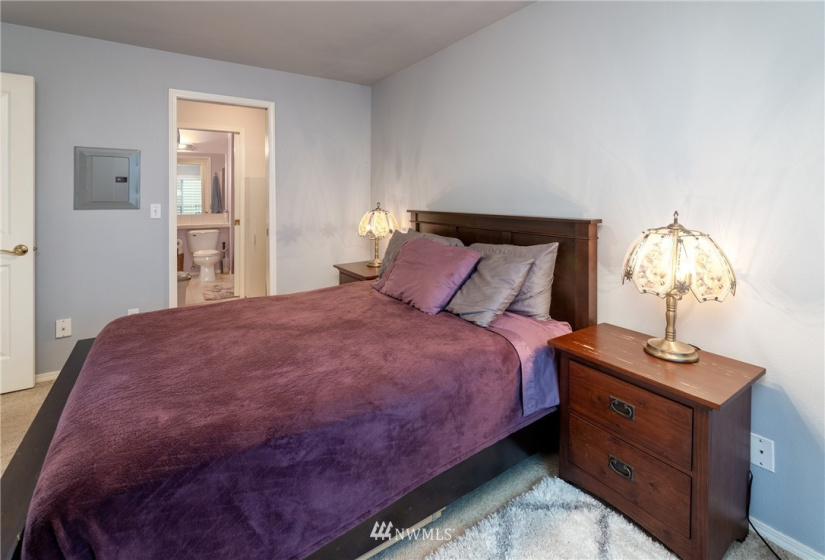 12034 15th, Seattle, Washington 98125, 1 Bedroom Bedrooms, ,1 BathroomBathrooms,Residential,For Sale,Sedona Court,15th,NWM1878124