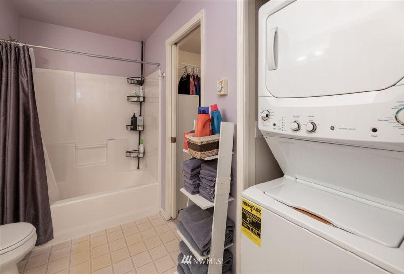 12034 15th, Seattle, Washington 98125, 1 Bedroom Bedrooms, ,1 BathroomBathrooms,Residential,For Sale,Sedona Court,15th,NWM1878124