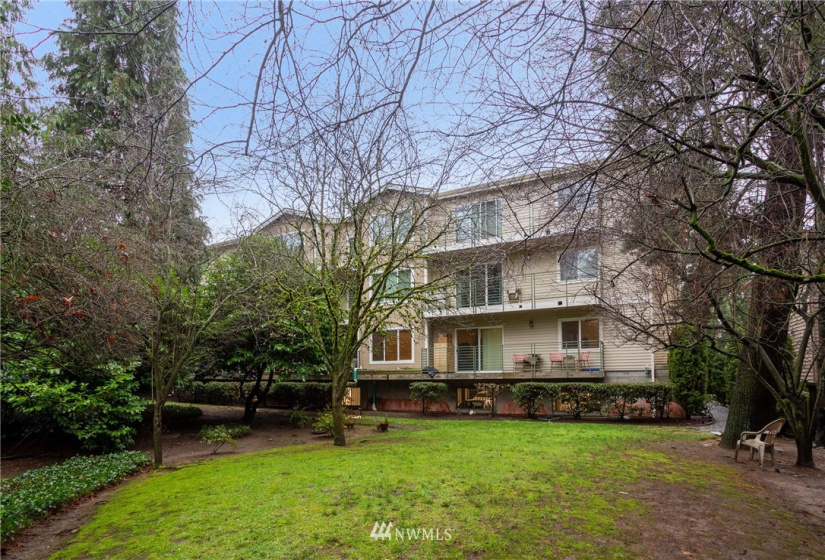 12034 15th, Seattle, Washington 98125, 1 Bedroom Bedrooms, ,1 BathroomBathrooms,Residential,For Sale,Sedona Court,15th,NWM1878124
