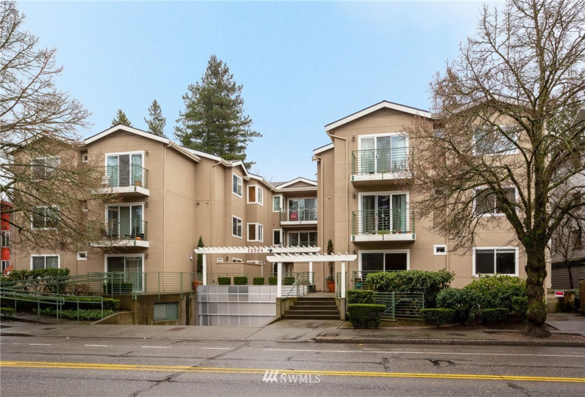 12034 15th, Seattle, Washington 98125, 1 Bedroom Bedrooms, ,1 BathroomBathrooms,Residential,For Sale,Sedona Court,15th,NWM1878124