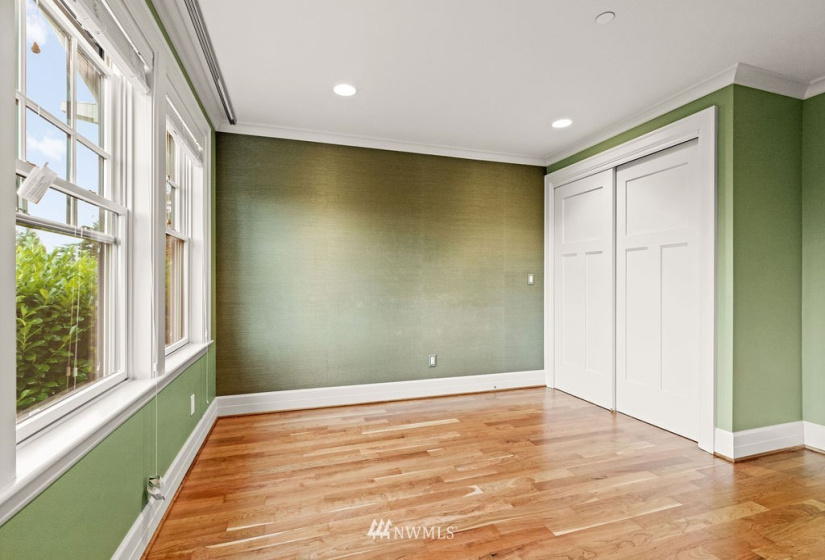 8928 33rd, Yarrow Point, Washington 98004, 4 Bedrooms Bedrooms, ,3 BathroomsBathrooms,Residential Lease,For Rent,33rd,NWM1877914