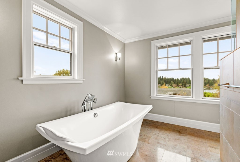 8928 33rd, Yarrow Point, Washington 98004, 4 Bedrooms Bedrooms, ,3 BathroomsBathrooms,Residential Lease,For Rent,33rd,NWM1877914