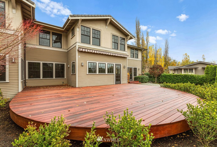 8928 33rd, Yarrow Point, Washington 98004, 4 Bedrooms Bedrooms, ,3 BathroomsBathrooms,Residential Lease,For Rent,33rd,NWM1877914