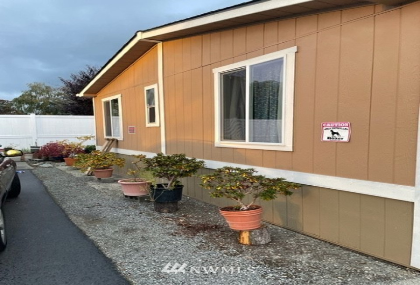 210 37th, Auburn, Washington 98002, 3 Bedrooms Bedrooms, ,2 BathroomsBathrooms,Manufactured In Park,For Sale,37th,NWM1878449
