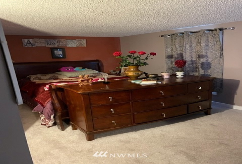 210 37th, Auburn, Washington 98002, 3 Bedrooms Bedrooms, ,2 BathroomsBathrooms,Manufactured In Park,For Sale,37th,NWM1878449