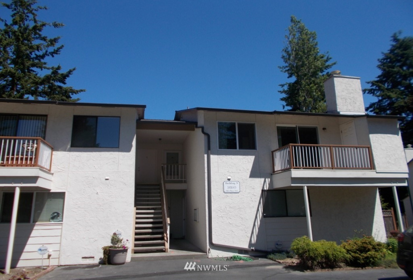 14160 74th, Kirkland, Washington 98034, 2 Bedrooms Bedrooms, ,1 BathroomBathrooms,Residential Lease,For Rent,74th,NWM1878591