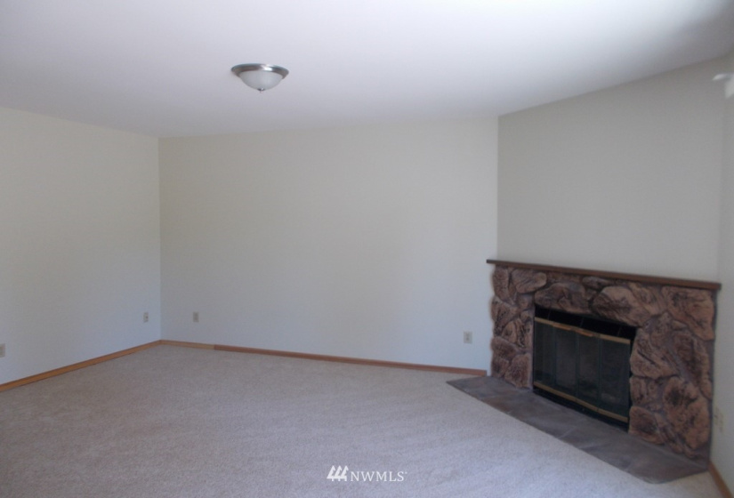 14160 74th, Kirkland, Washington 98034, 2 Bedrooms Bedrooms, ,1 BathroomBathrooms,Residential Lease,For Rent,74th,NWM1878591