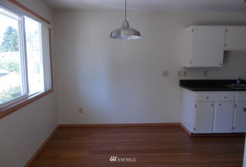 14160 74th, Kirkland, Washington 98034, 2 Bedrooms Bedrooms, ,1 BathroomBathrooms,Residential Lease,For Rent,74th,NWM1878591