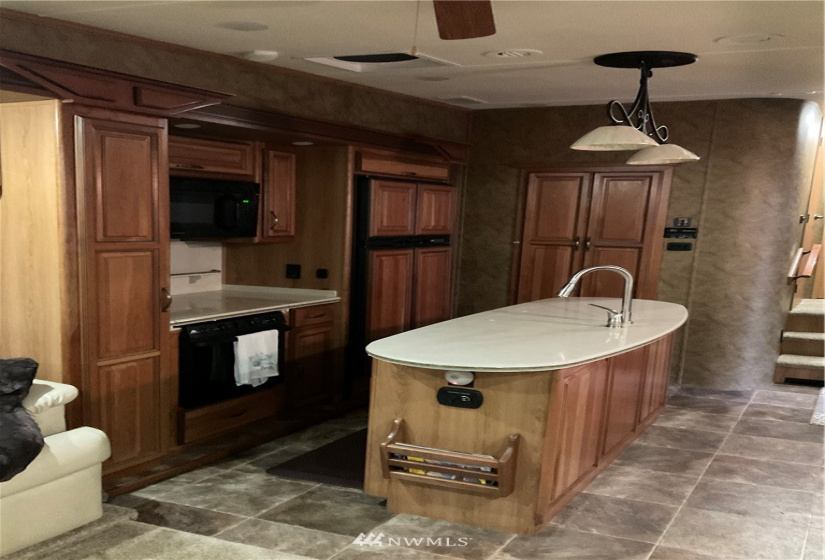 1074 Birch, Sumas, Washington 98295, 1 Bedroom Bedrooms, ,1 BathroomBathrooms,Residential,For Sale,Campers Paradise,Birch,NWM1878268