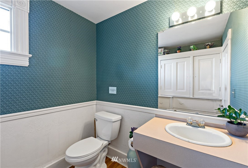 147 Rogers, Olympia, Washington 98502, ,Residential,For Sale,Rogers,NWM1875535