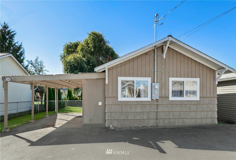 334 Williams, Renton, Washington 98057, 2 Bedrooms Bedrooms, ,Residential,For Sale,Williams,NWM1878664