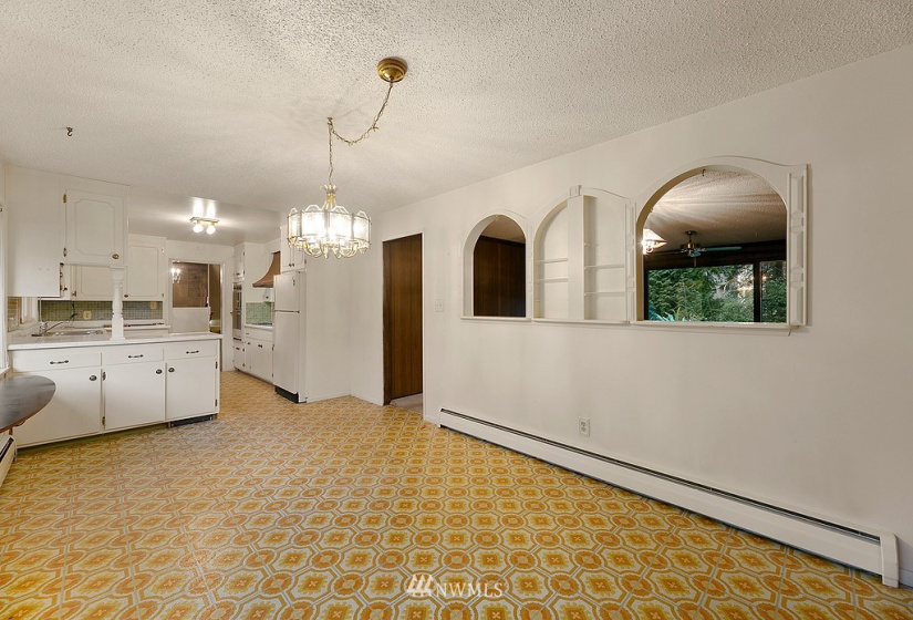 15814 70th, Edmonds, Washington 98026, 4 Bedrooms Bedrooms, ,1 BathroomBathrooms,Residential,For Sale,Meadowdale Beach,70th,NWM1878193