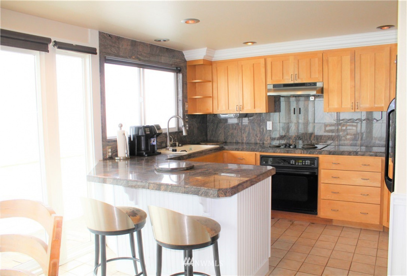 6520 Whitman, Tacoma, Washington 98422, 3 Bedrooms Bedrooms, ,2 BathroomsBathrooms,Residential,For Sale,Dash Point View,Whitman,NWM1861669