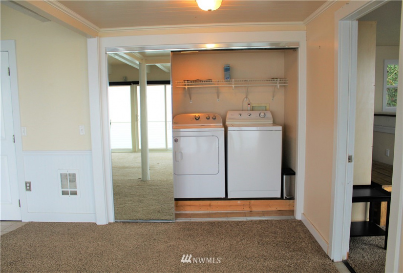 6520 Whitman, Tacoma, Washington 98422, 3 Bedrooms Bedrooms, ,2 BathroomsBathrooms,Residential,For Sale,Dash Point View,Whitman,NWM1861669