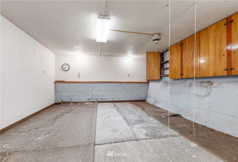 1132 28th, Tacoma, Washington 98403, 4 Bedrooms Bedrooms, ,2 BathroomsBathrooms,Residential,For Sale,28th,NWM1878778