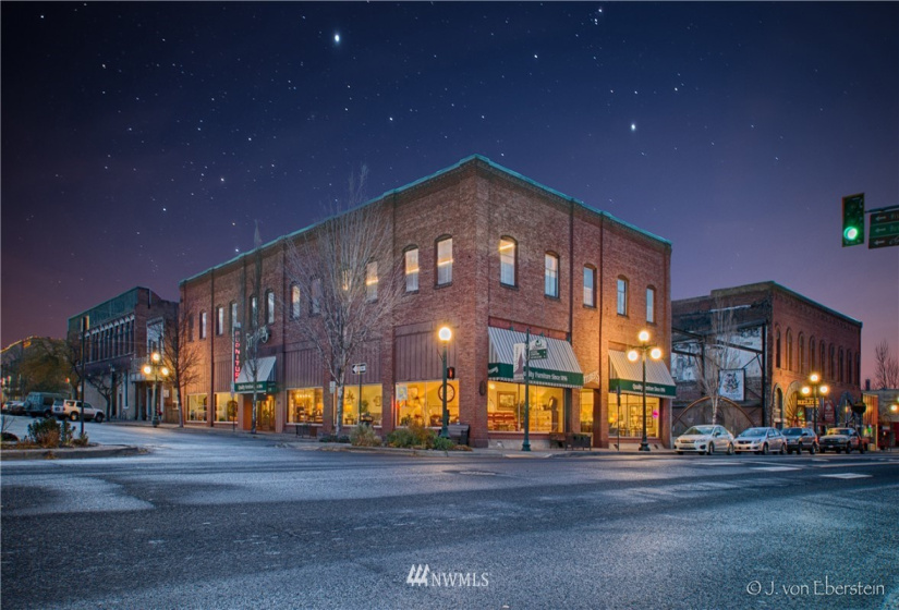 0 SEC of 4th & Main, Ellensburg, Washington 98926, ,Business Opportunity,For Sale,4th & Main,NWM1878762
