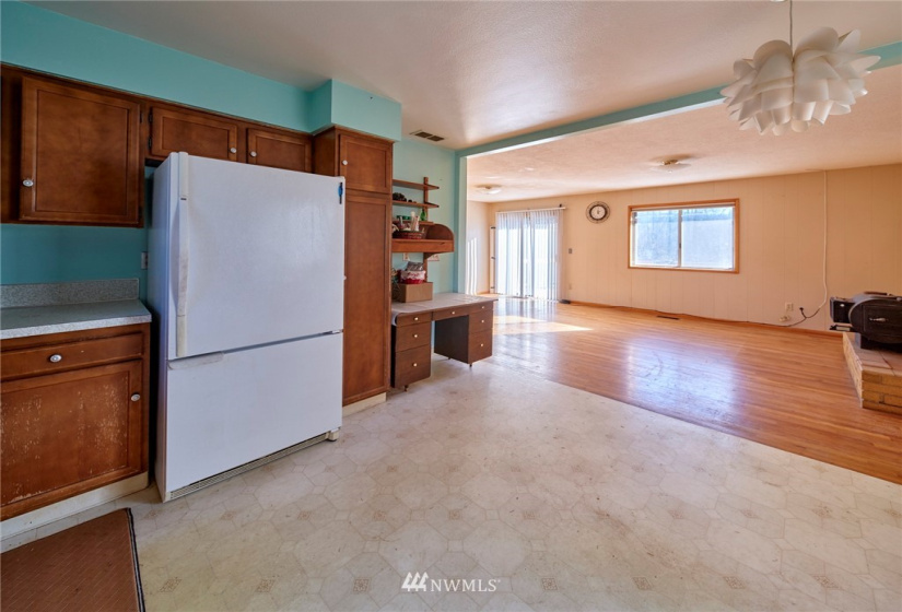 1782 Lewis River, Woodland, Washington 98674, 3 Bedrooms Bedrooms, ,1 BathroomBathrooms,Residential,For Sale,Lewis River,NWM1878745