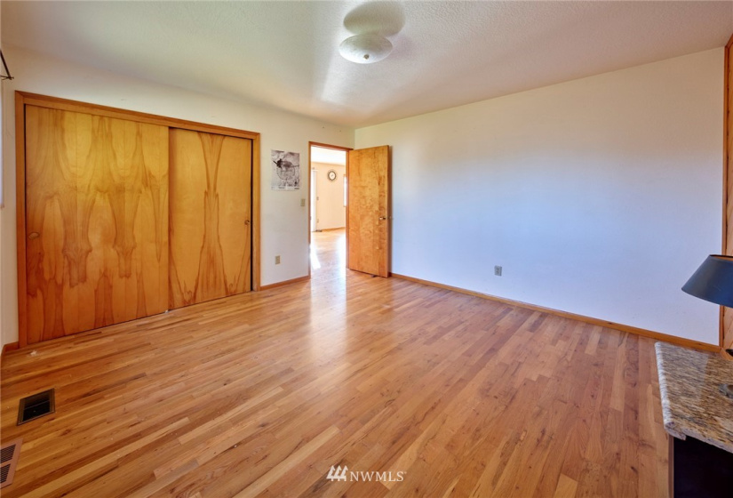 1782 Lewis River, Woodland, Washington 98674, 3 Bedrooms Bedrooms, ,1 BathroomBathrooms,Residential,For Sale,Lewis River,NWM1878745